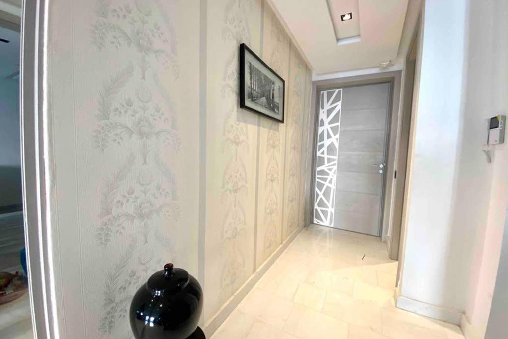 The Dream 9 - New & Extraordinary Flat In The Center Apartment